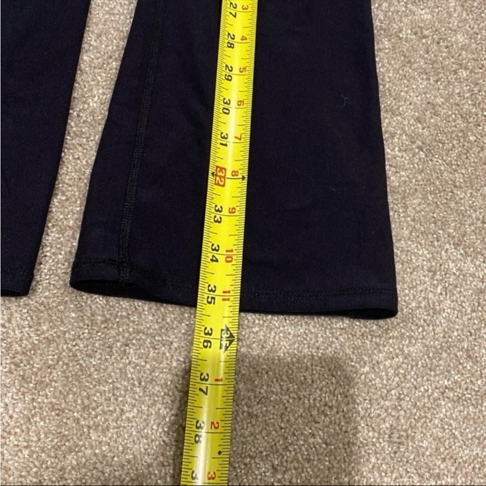 Abercrombie Active Kids Flare Leggings Black Size 13/14 - Picture 5 of 8